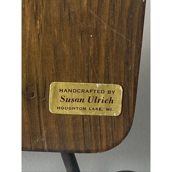 Vintage Handcrafted Wood Wall Art Turtle Folk Art Plaque Signed Susan Ulrich MI - Picture 4 of 4